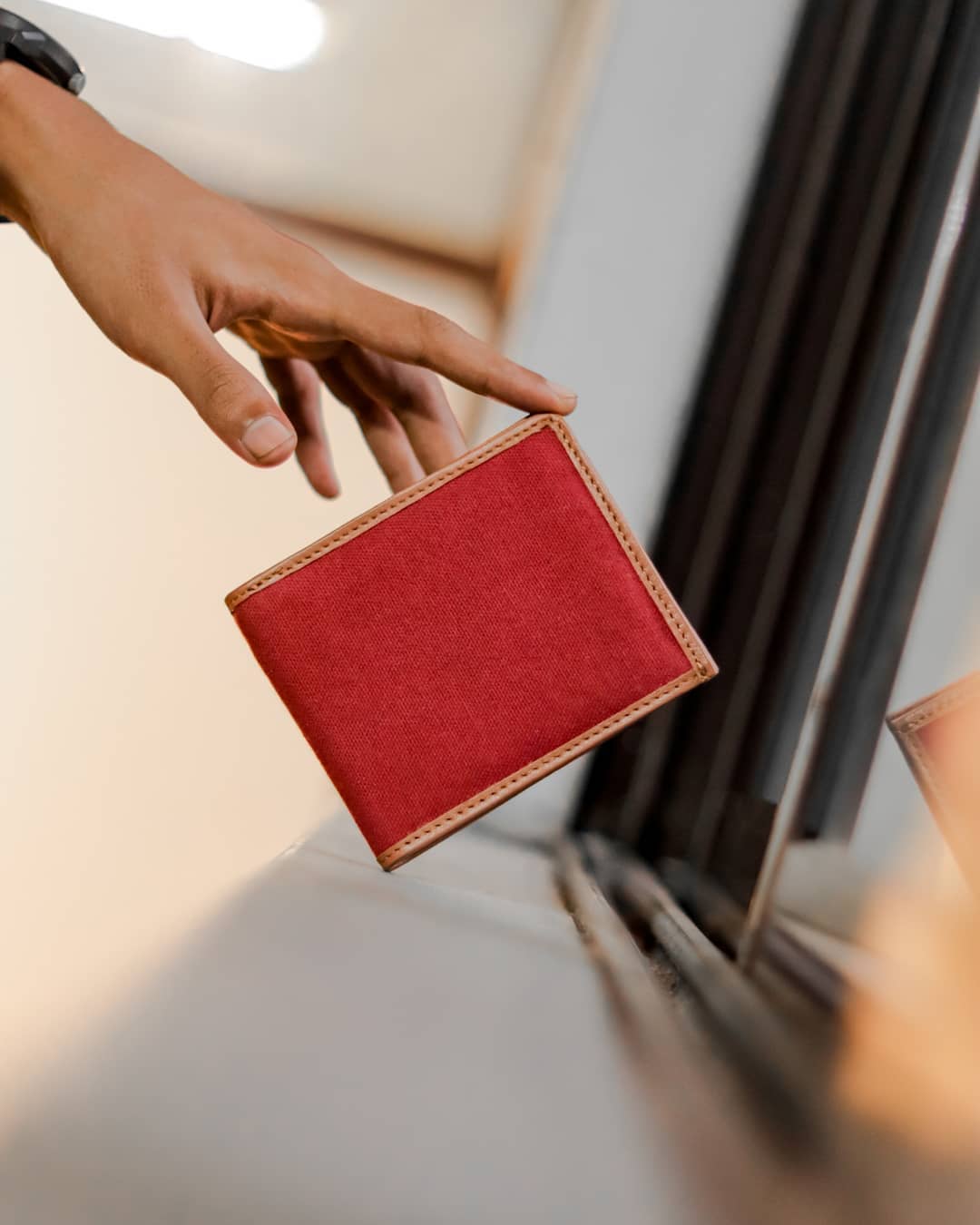 Canvas Bi-Fold Wallet : Red