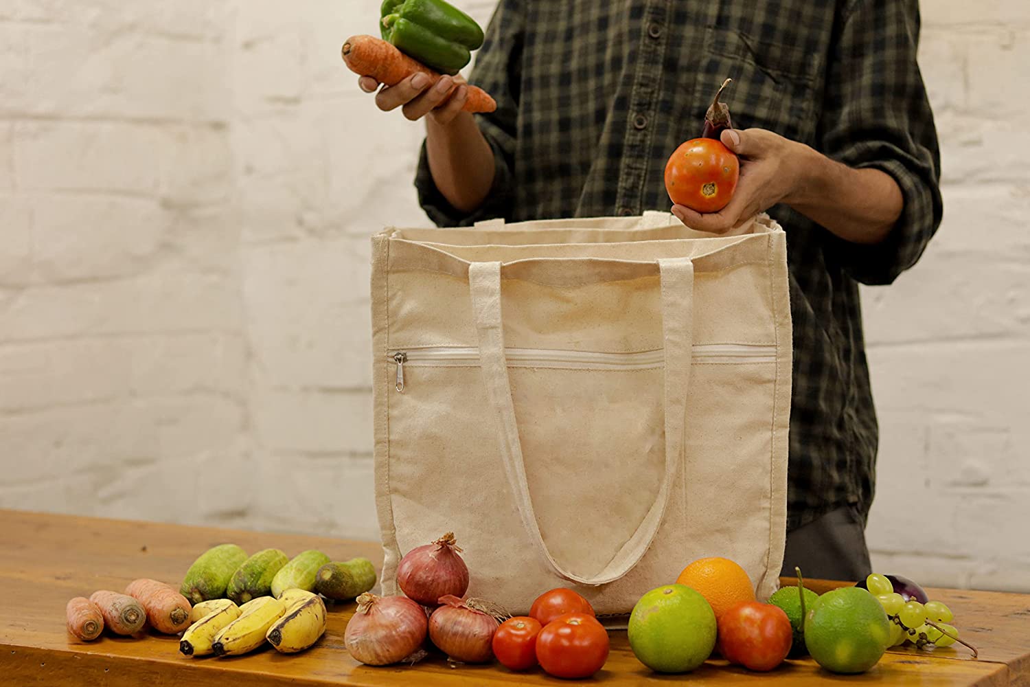 Vegetable Bag with Full Handle Stitching & Multiple Compartments